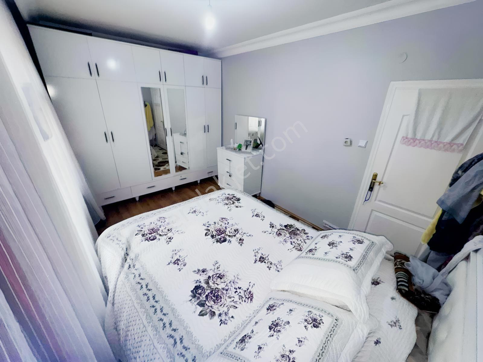 Zaferyapıdan Satılık Daire 3.kat 100m2 Hisseli 2000yapı Cebecimh — fotoğraf 12