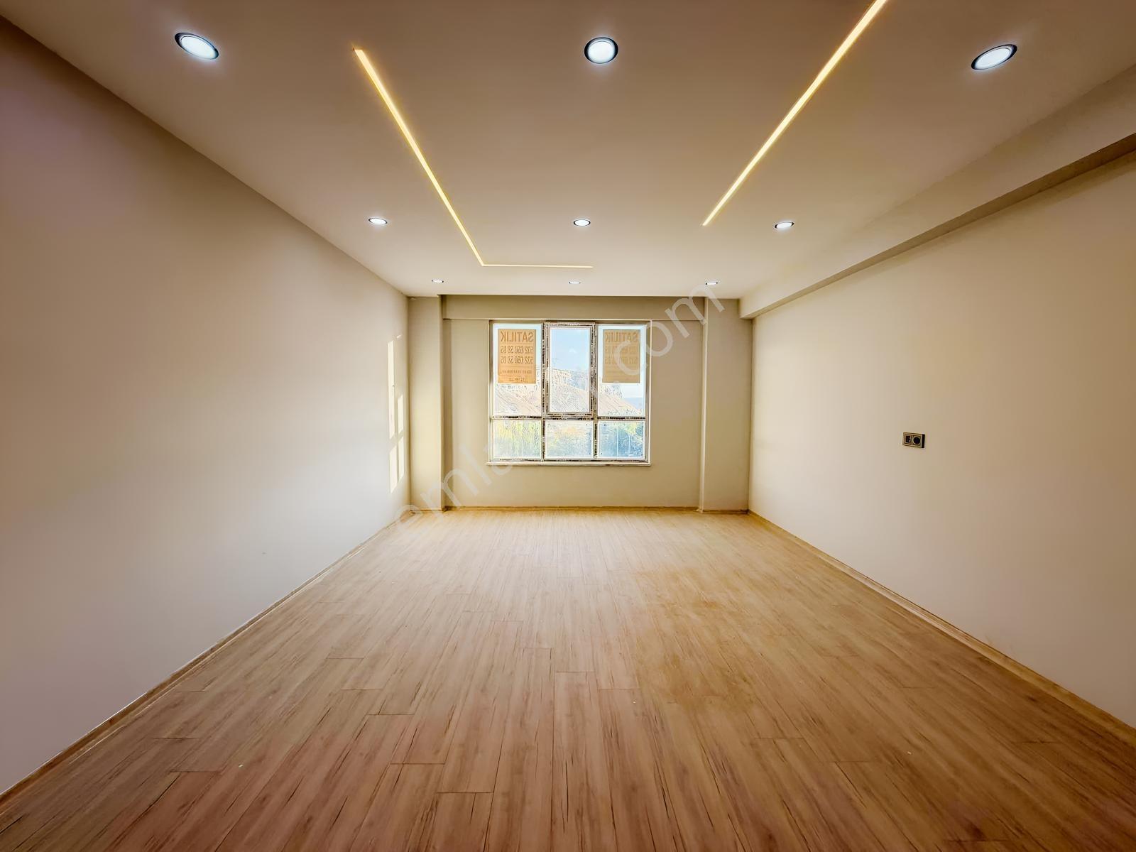 Sivas Ozan Emlak'tan Orhangazi'de Satılık 3,5+1 Sıfır Daire — fotoğraf 14