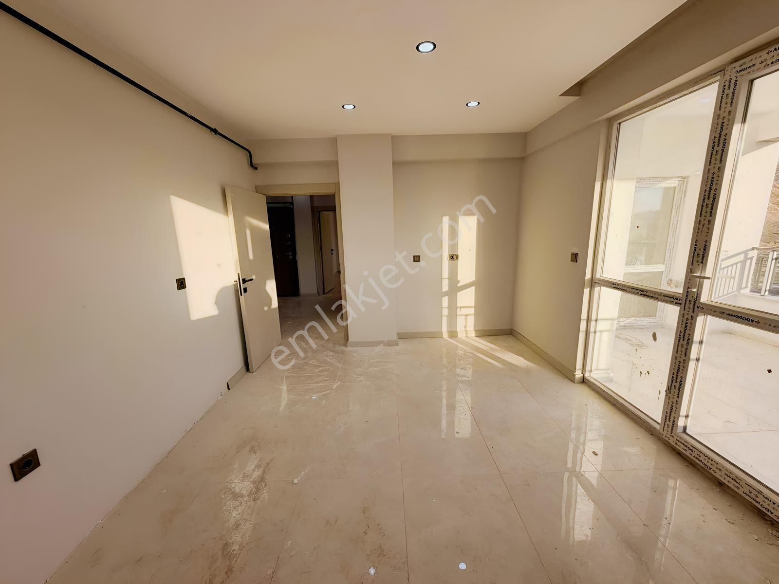 Sivas Ozan Emlak'tan Orhangazi'de Satılık 3,5+1 Sıfır Daire — fotoğraf 25