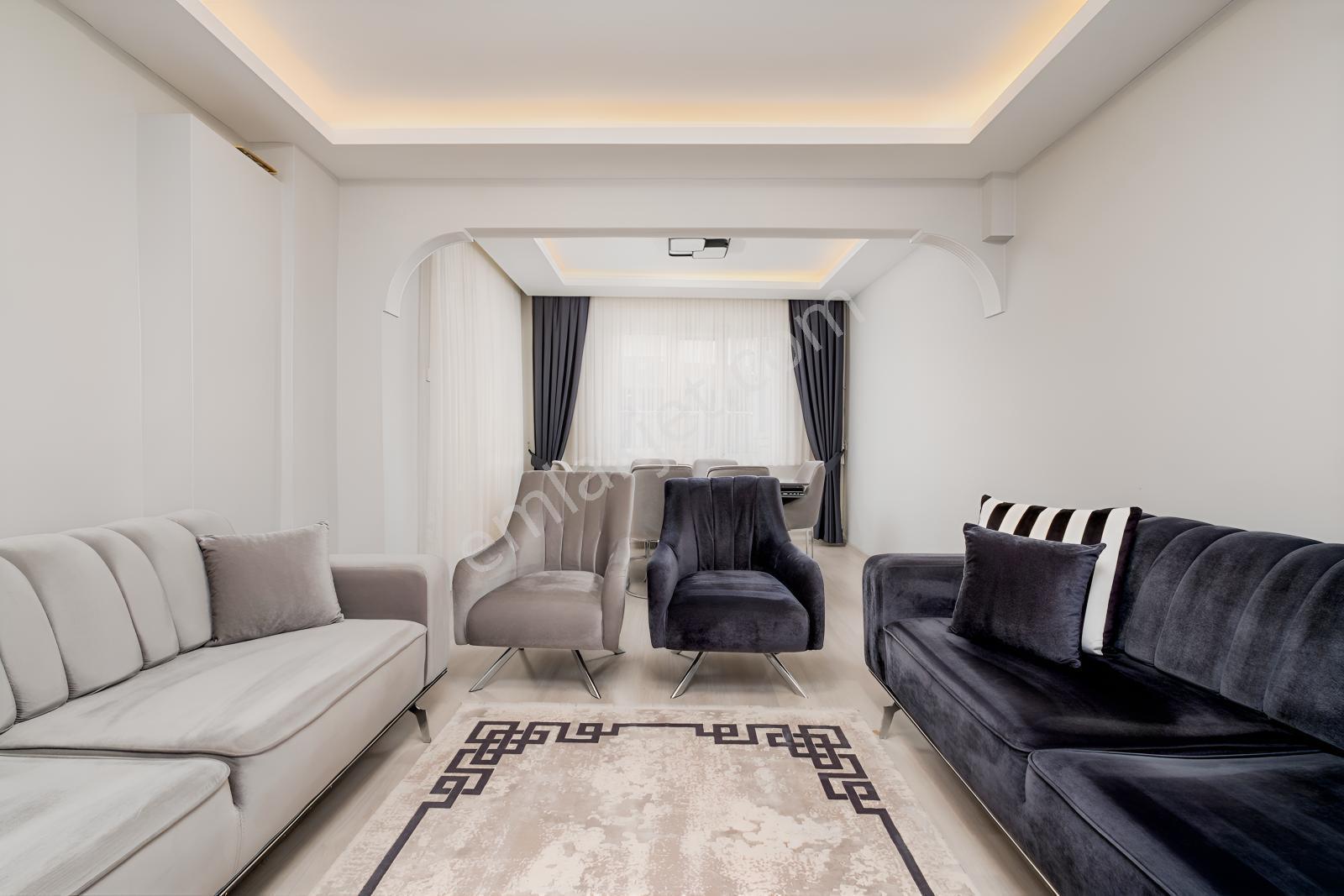 Remax Area Dan Bağlarbaşı Meydan Komple Satılık 5 Dükkan 3 Daire — fotoğraf 15