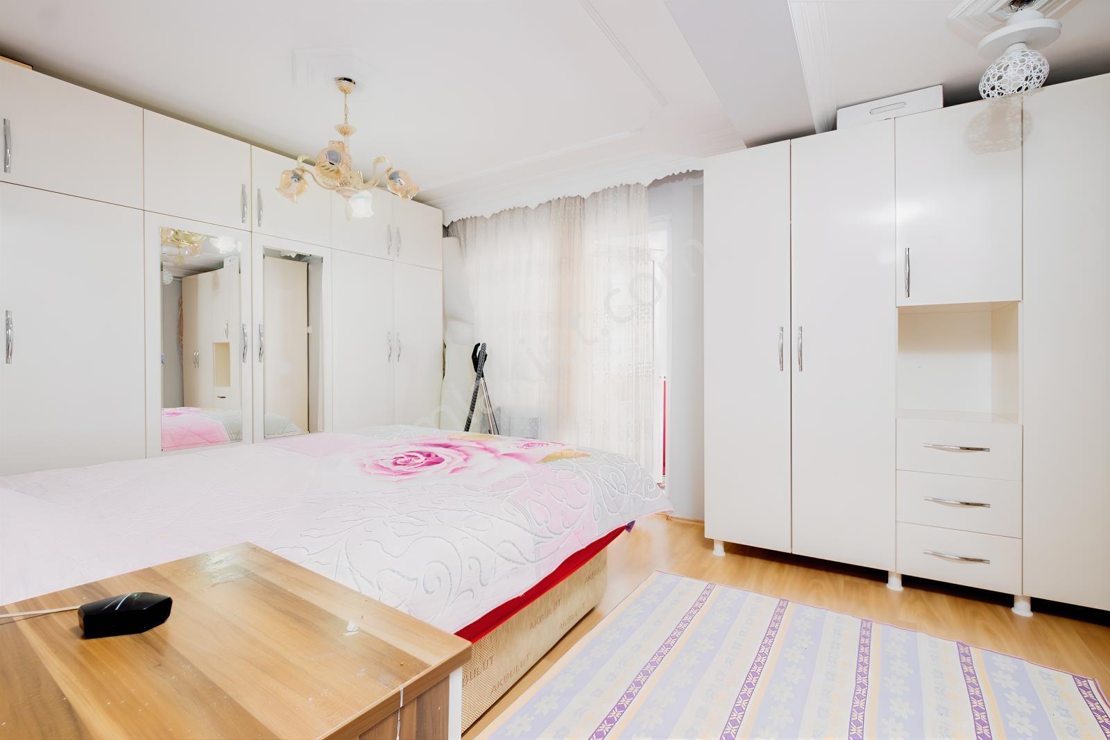 Remax Area Dan Bağlarbaşı Meydan Komple Satılık 5 Dükkan 3 Daire — fotoğraf 32