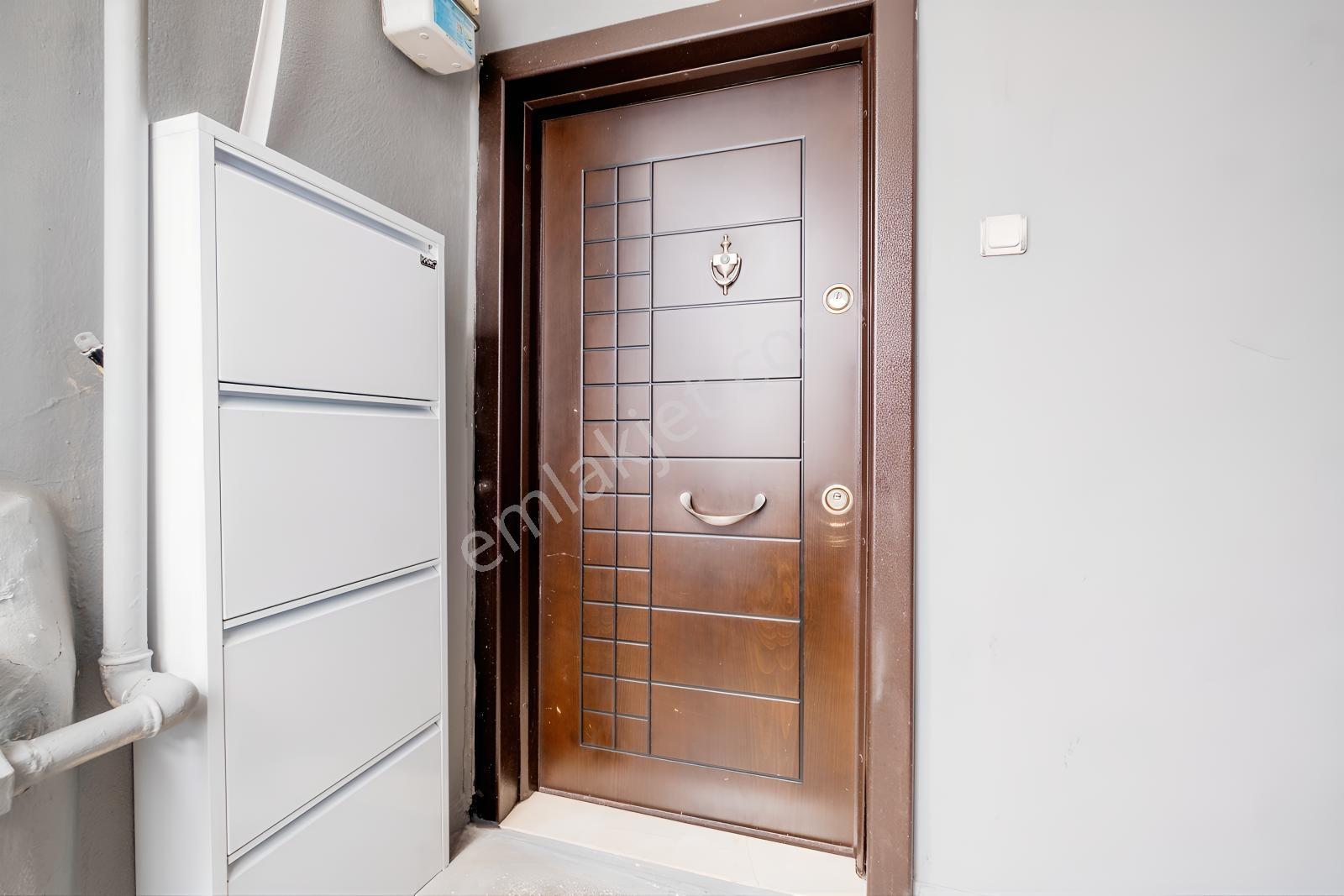 Remax Area Dan Bağlarbaşı Meydan Komple Satılık 5 Dükkan 3 Daire — fotoğraf 35