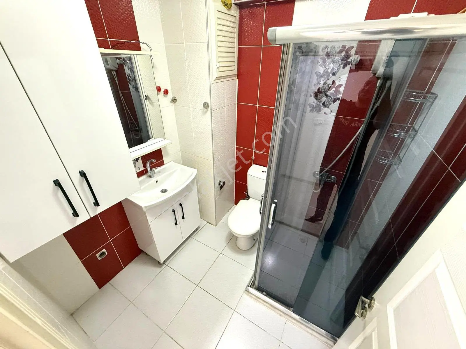 𝄞melodi'den İstenen Konum Cemil Temel'de Fiyatı Yatırımlık Ön Cephe Avm-denize Yakın 2+1 Daire — fotoğraf 3