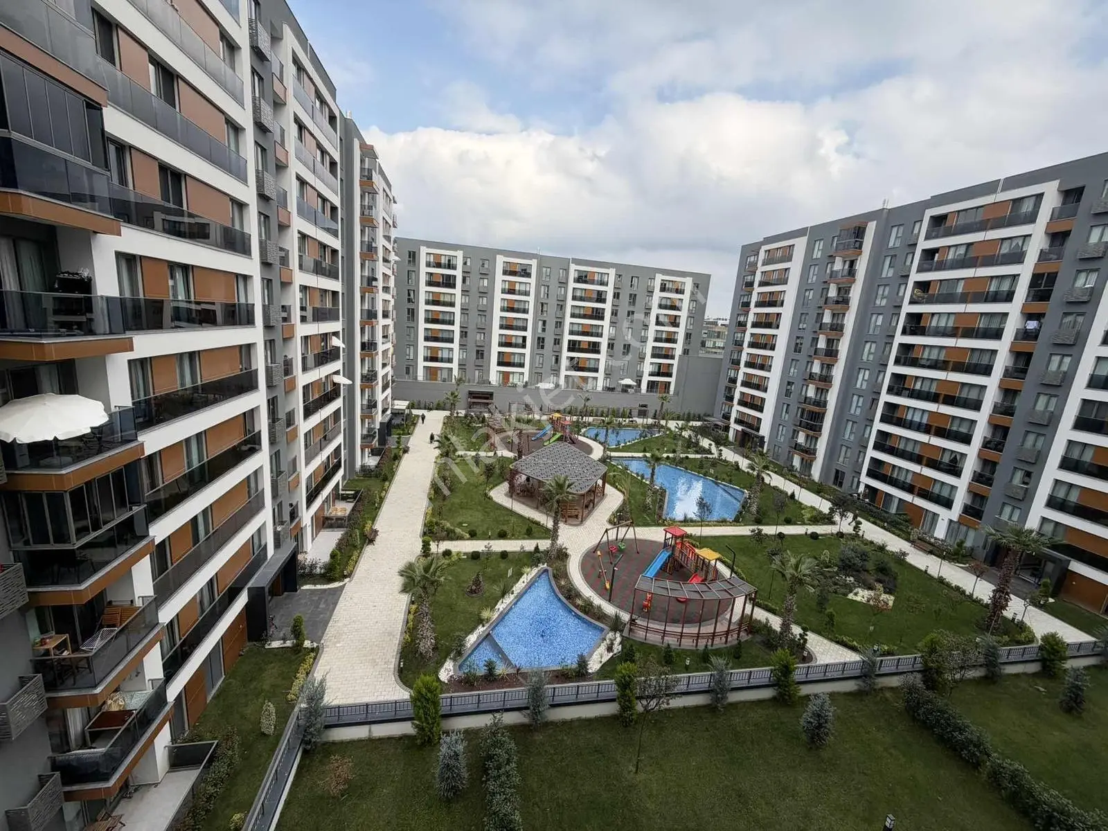 Siltaş Premiumda Satılık 4.kat Boş- Net 150m2 4+1 Ultralüx — fotoğraf 2