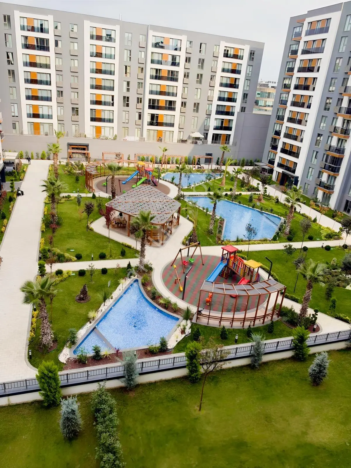 Siltaş Premiumda Satılık 4.kat Boş- Net 150m2 4+1 Ultralüx — fotoğraf 3
