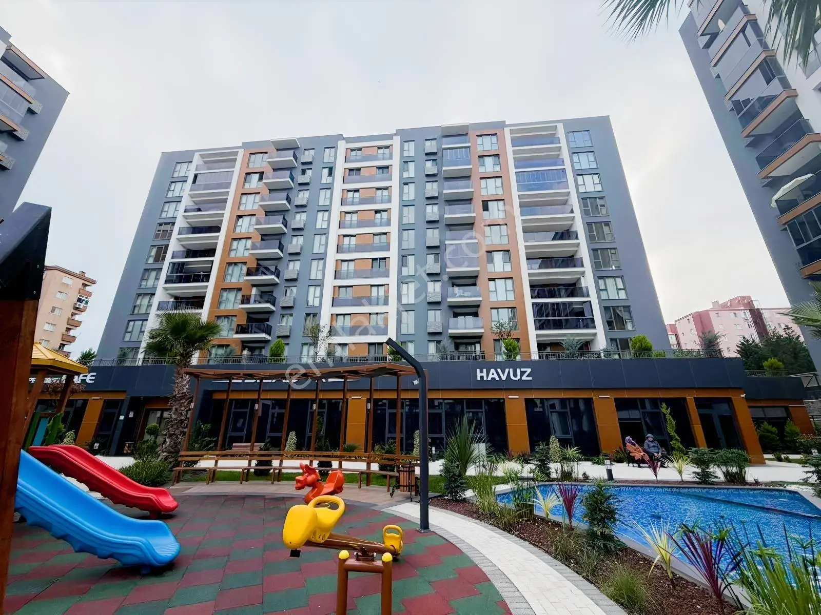 Siltaş Premiumda Satılık 4.kat Boş- Net 150m2 4+1 Ultralüx — fotoğraf 4