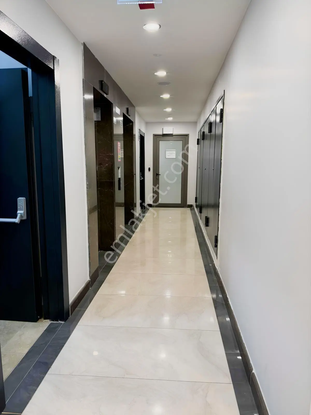 Siltaş Premiumda Satılık 4.kat Boş- Net 150m2 4+1 Ultralüx — fotoğraf 15
