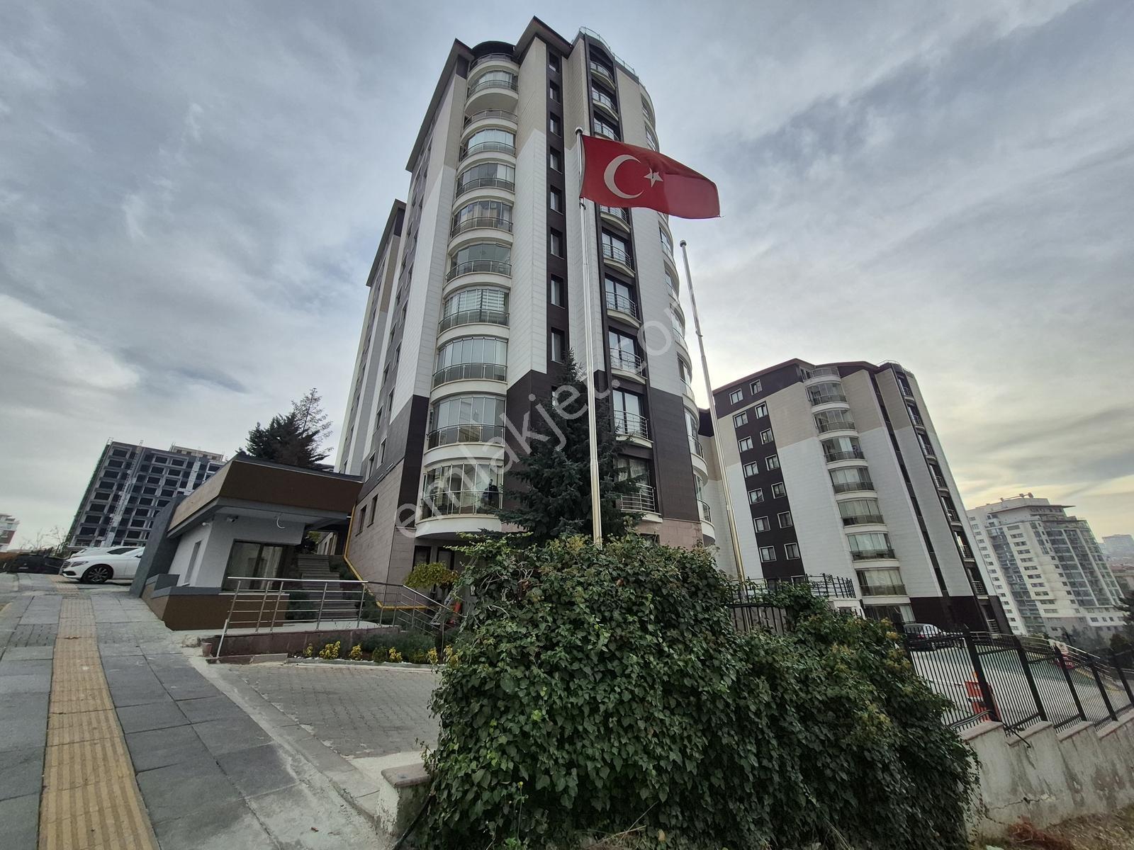 En Güzel Dikmen Vadi Manzaralı Full Eşyalı Satılık 4,5+1 Daire — fotoğraf 3