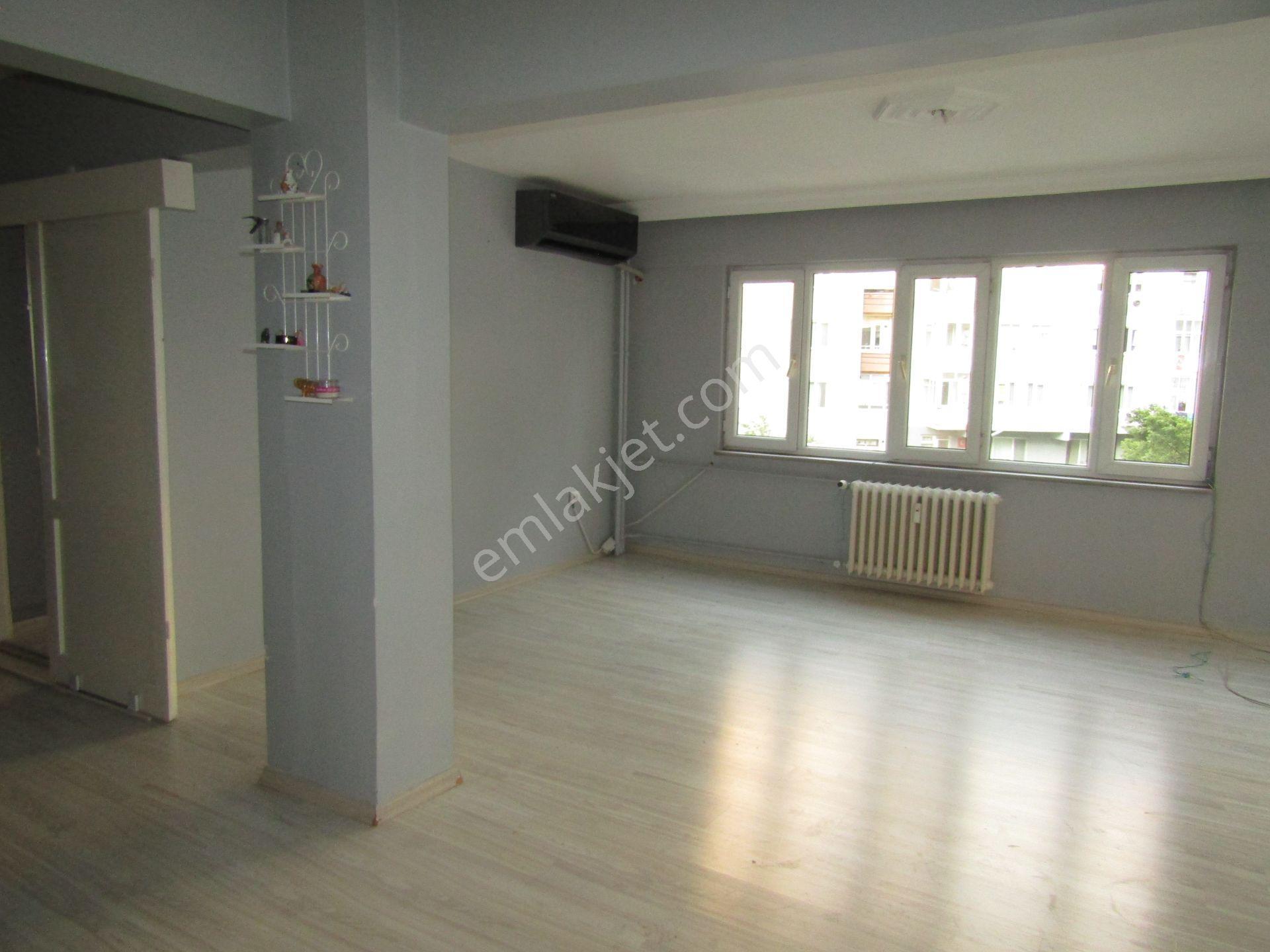 Yıldrım Umurbey Mh.çimen Caddesi 3+1 120m2 1.arakat Satılık Daire 1.950.000tl — fotoğraf 8