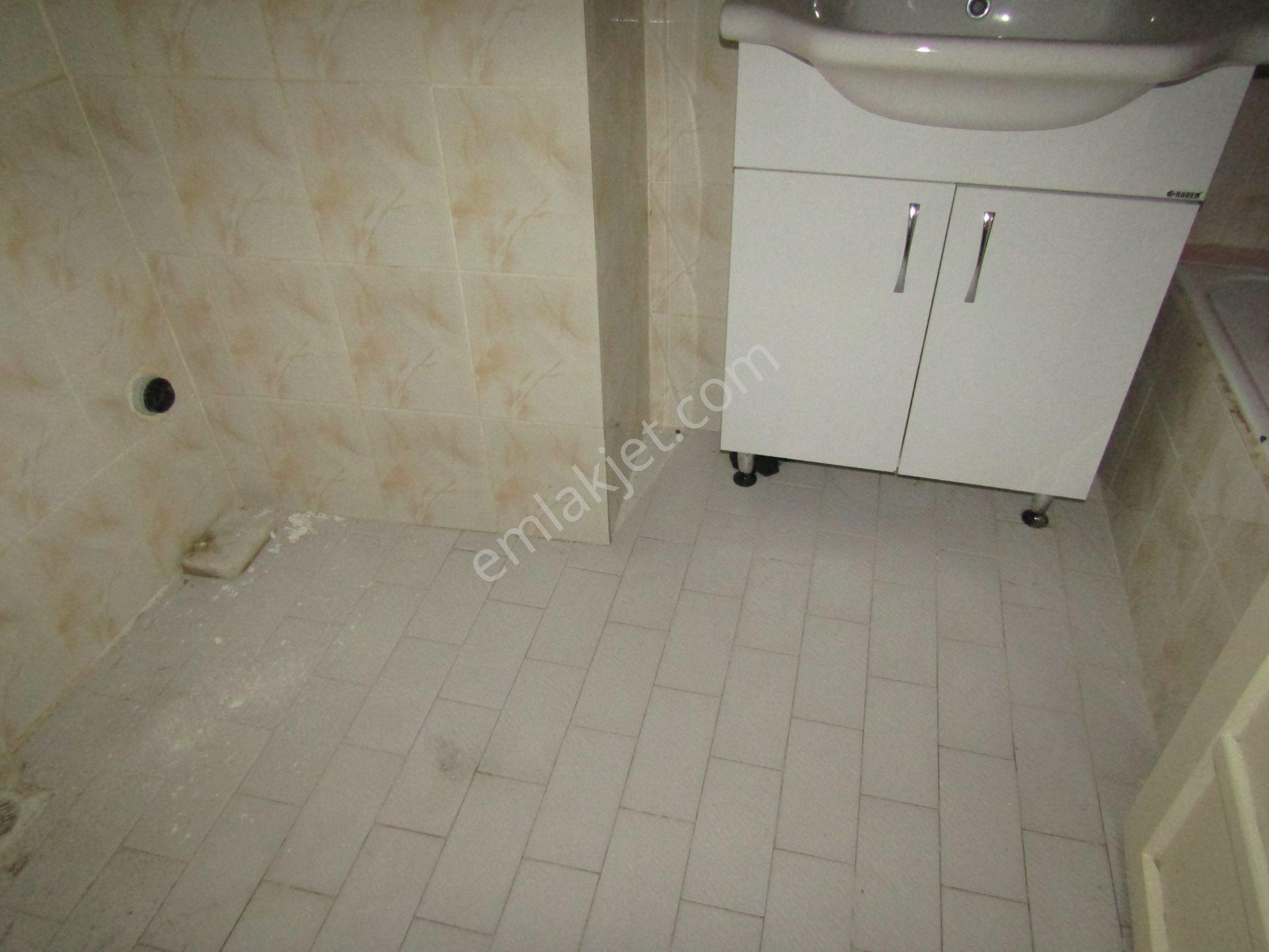 Yıldrım Umurbey Mh.çimen Caddesi 3+1 120m2 1.arakat Satılık Daire 1.950.000tl — fotoğraf 19