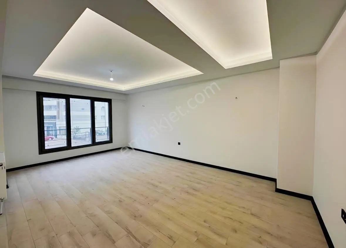 Yıldırım Beyazıt Mah Satılık 3+1 Daire — fotoğraf 2