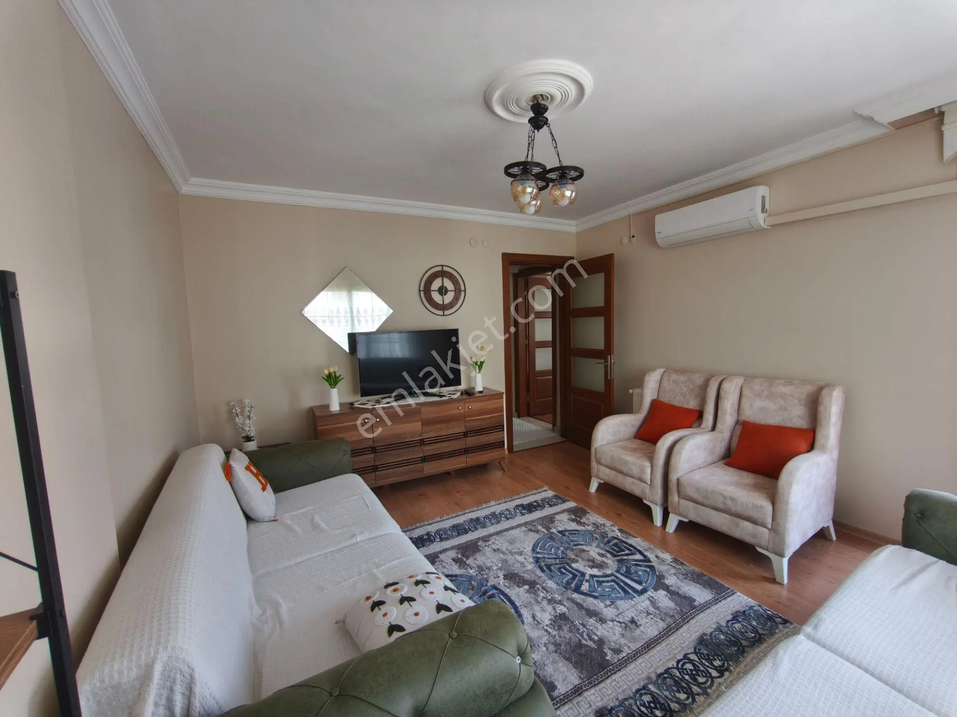 Manisa 50.yıl Mh.3+1 Ara Kat Asansörlü Cadde Üzeri Satılık Daire — fotoğraf 6