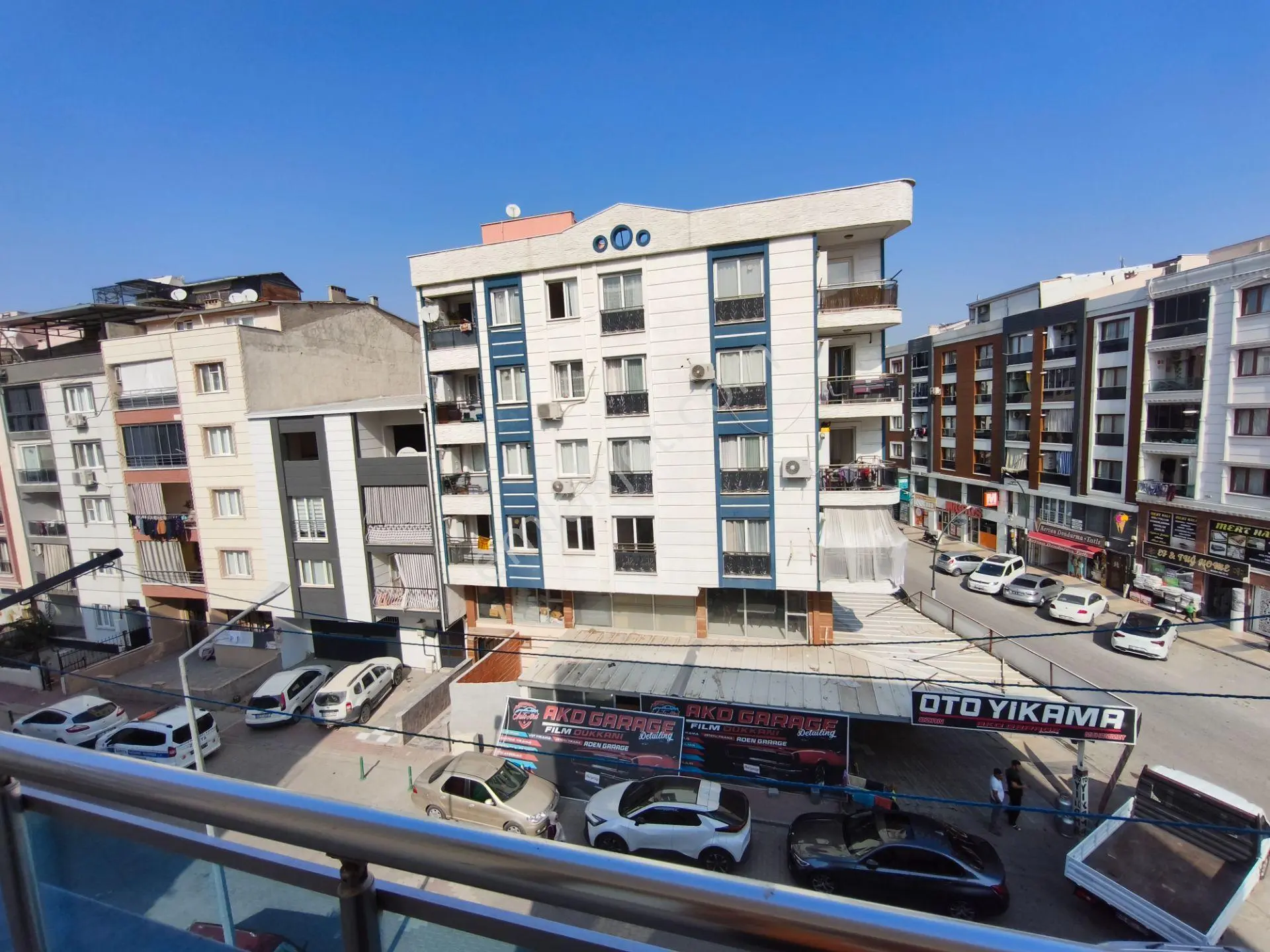 Manisa 50.yıl Mh.3+1 Ara Kat Asansörlü Cadde Üzeri Satılık Daire — fotoğraf 8