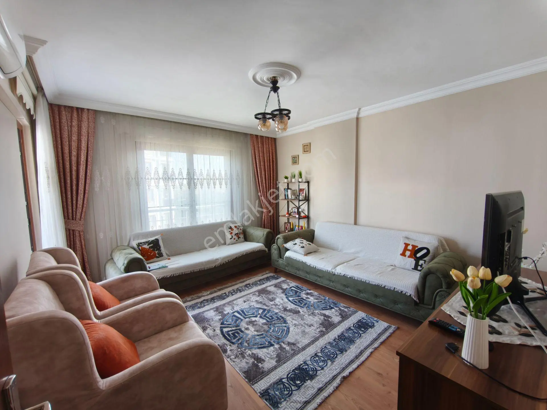 Manisa 50.yıl Mh.3+1 Ara Kat Asansörlü Cadde Üzeri Satılık Daire — fotoğraf 9