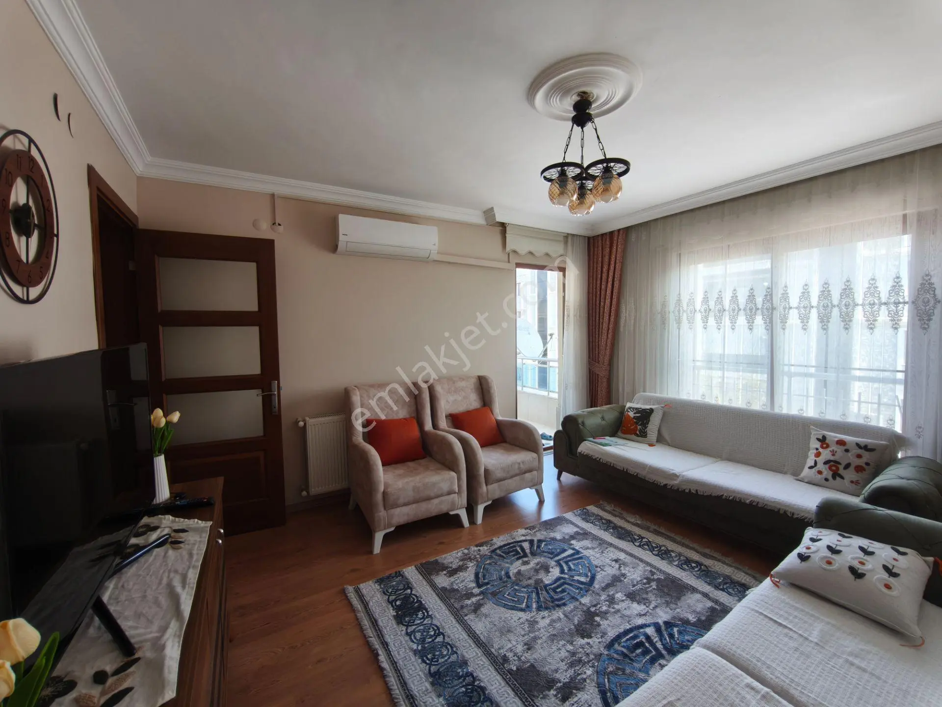 Manisa 50.yıl Mh.3+1 Ara Kat Asansörlü Cadde Üzeri Satılık Daire — fotoğraf 11