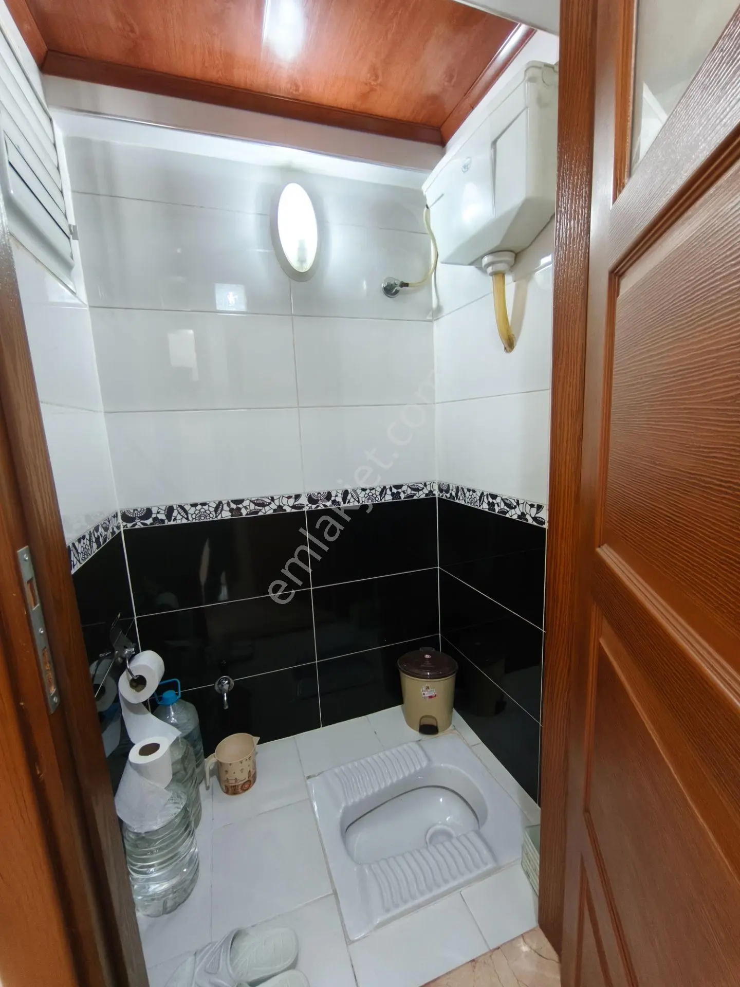 Manisa 50.yıl Mh.3+1 Ara Kat Asansörlü Cadde Üzeri Satılık Daire — fotoğraf 24