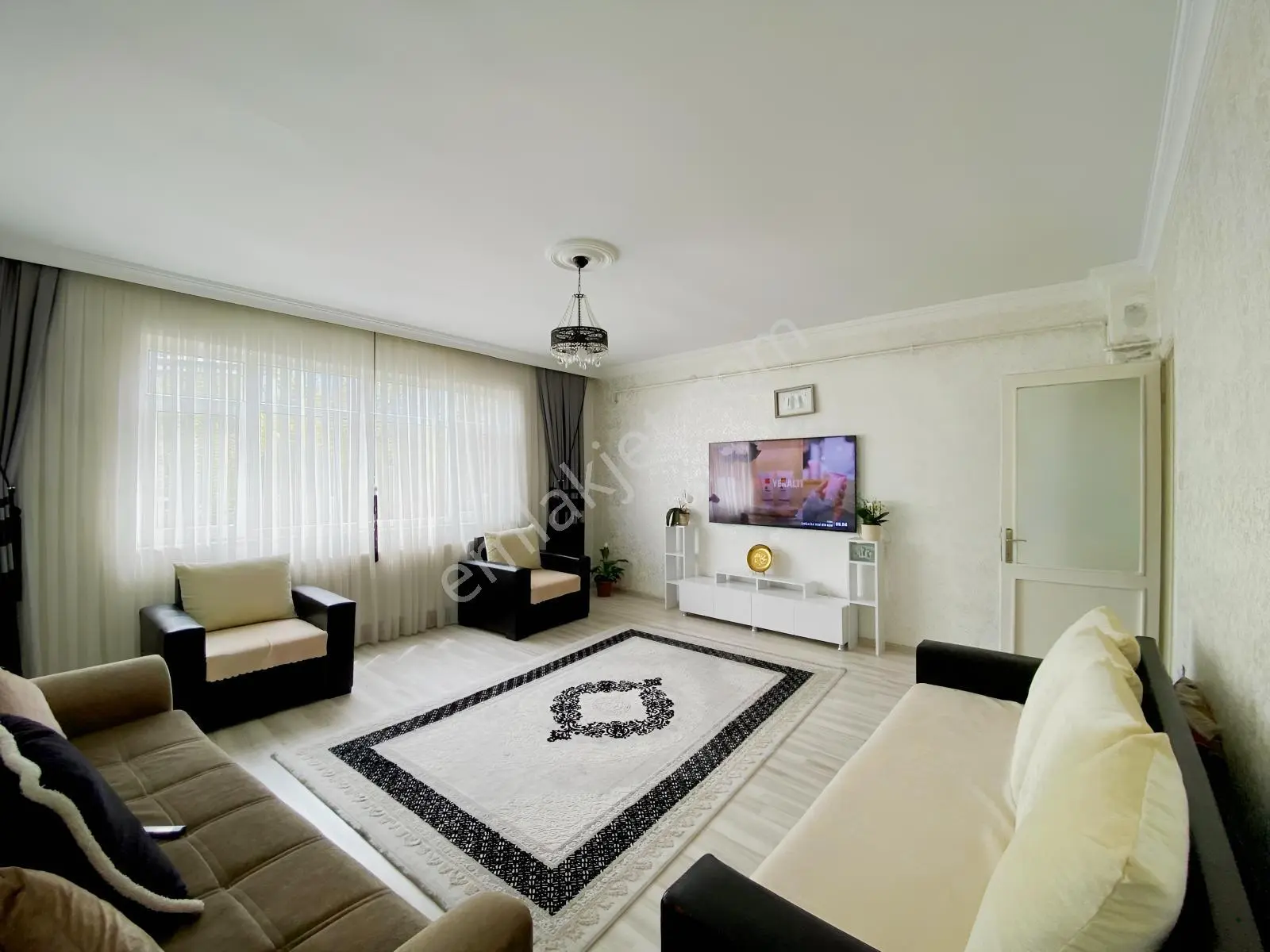 Çorlu Şeyhsinan Mahallesi Geniş Teraslı Satılık 3+1 Daire — fotoğraf 2