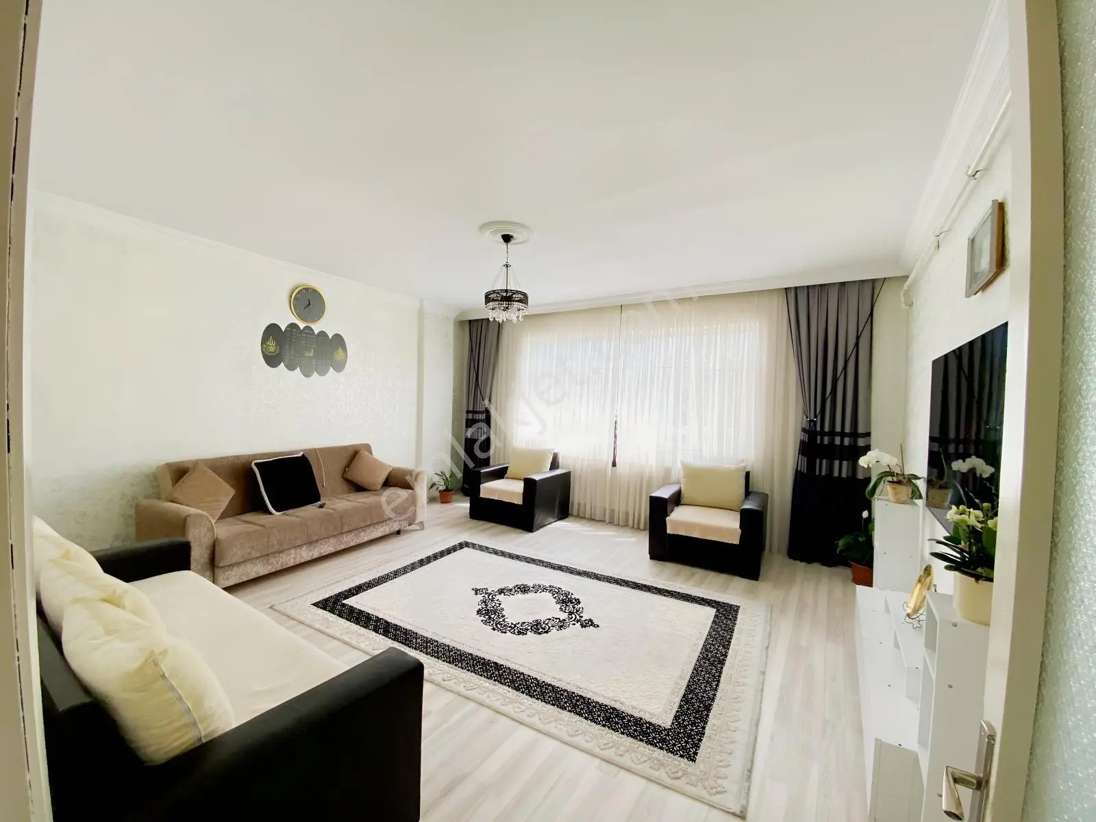 Çorlu Şeyhsinan Mahallesi Geniş Teraslı Satılık 3+1 Daire — fotoğraf 3