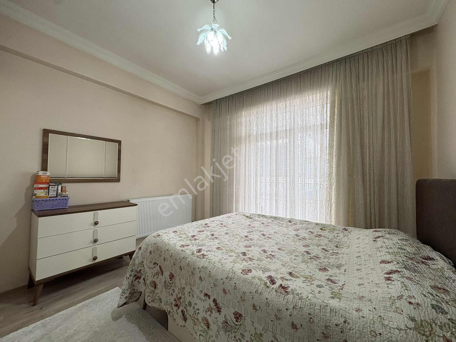 Emirgazi Mh. Ahmet Hamdi Göğüş Cd. Cepheli 3+1 Satılık Daire ! — fotoğraf 8