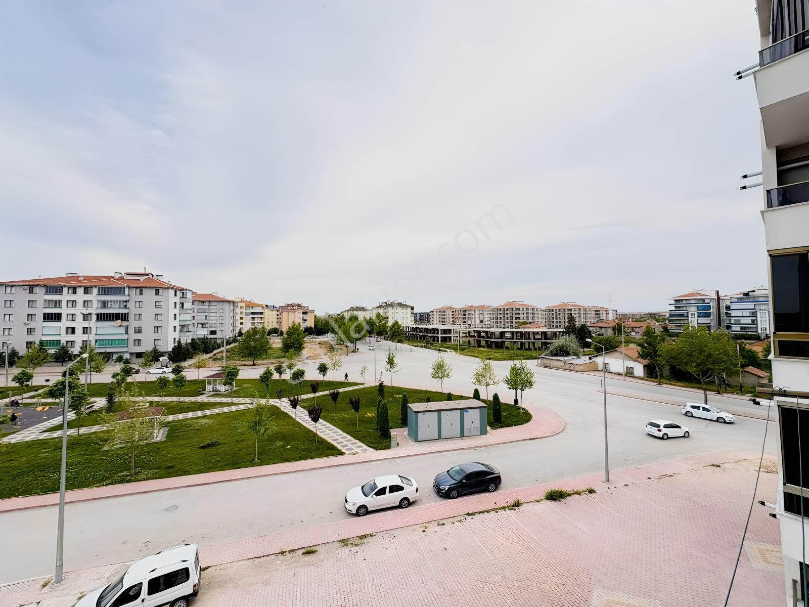 Emirgazi Mh. Ahmet Hamdi Göğüş Cd. Cepheli 3+1 Satılık Daire ! — fotoğraf 20