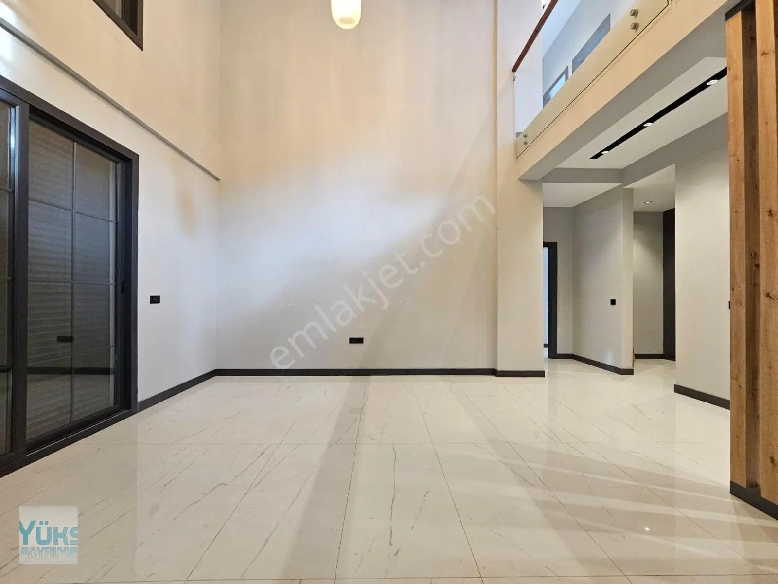 Denizli Göveçlik Mahallesinde Panjurlu Bahçeli Lüks Satılık 5+1 Fırsat Villa — fotoğraf 15
