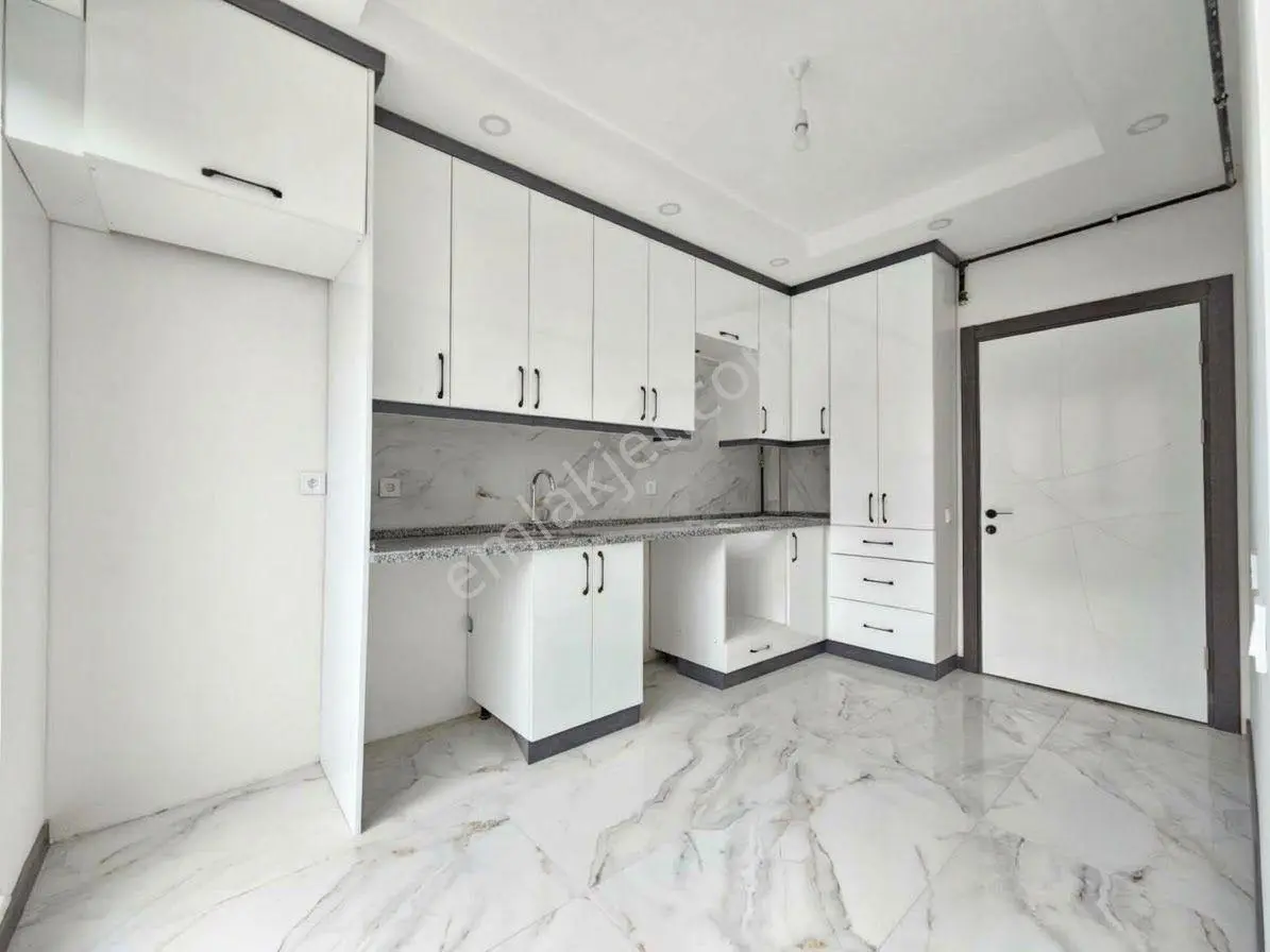 Gümüşçay'da Satılık Fırsat 2+1 Daire 110 M2 Caddeye Yakın — fotoğraf 19
