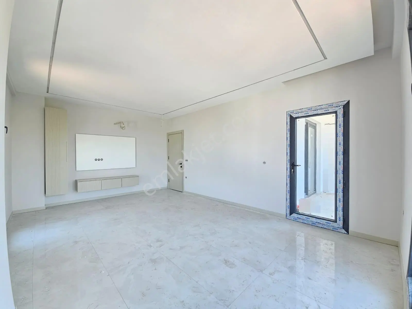 Denizli Şemikler Mahallesinde 3+1 150 M2 Ebeveyn Banyolu Satılık Daireler