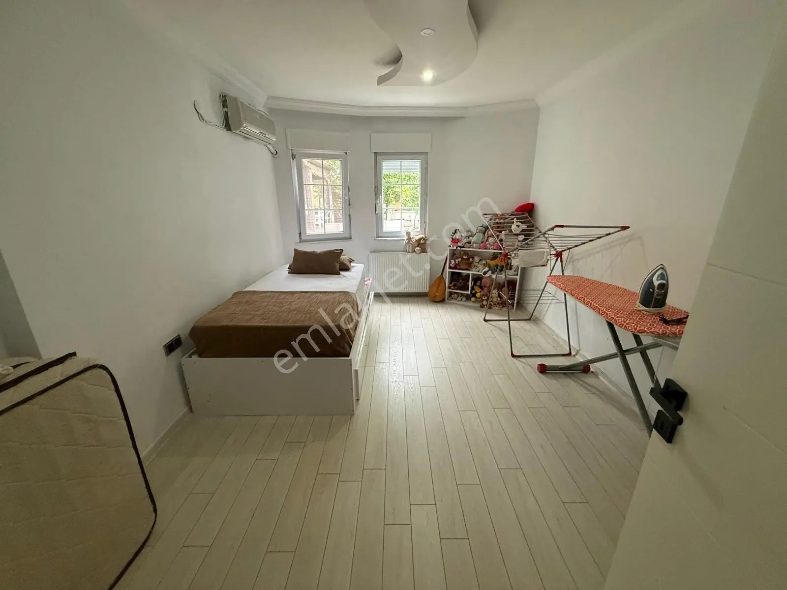 Yükselden Acil Satılık Zeytinlide Bahçeli Lüks 3+1 Ters Dubleks — fotoğraf 28