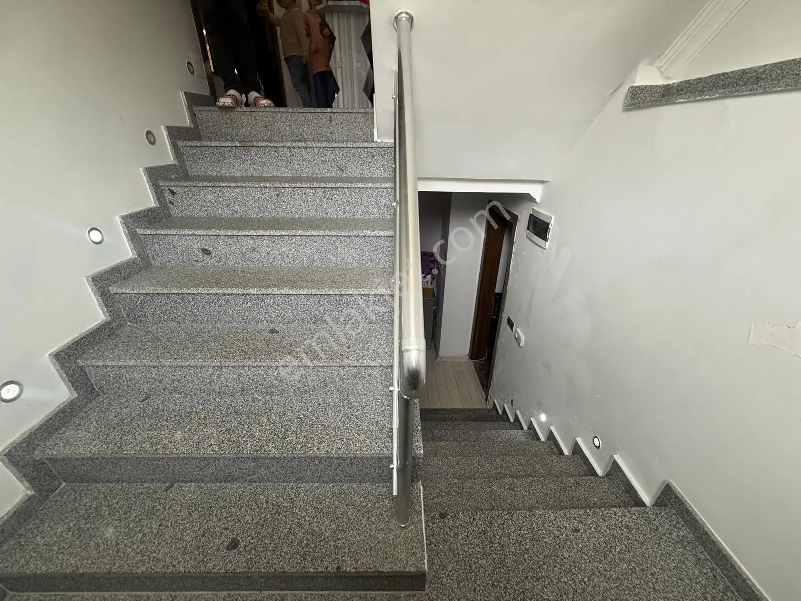 Yükselden Acil Satılık Zeytinlide Bahçeli Lüks 3+1 Ters Dubleks — fotoğraf 32