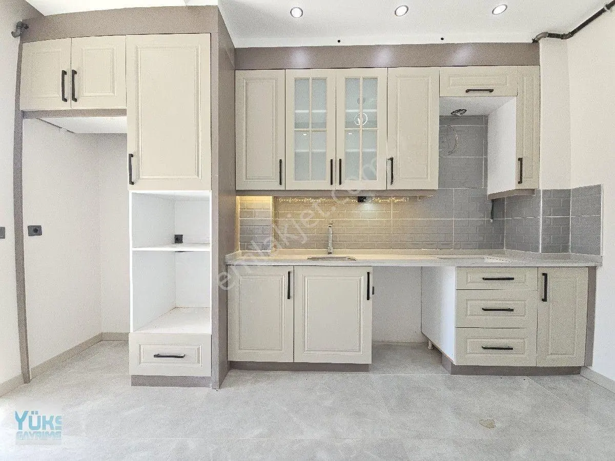 Denizli Gümüşçayda 3+1 Cadde Üstü Lüks Satılık Daireler — fotoğraf 3
