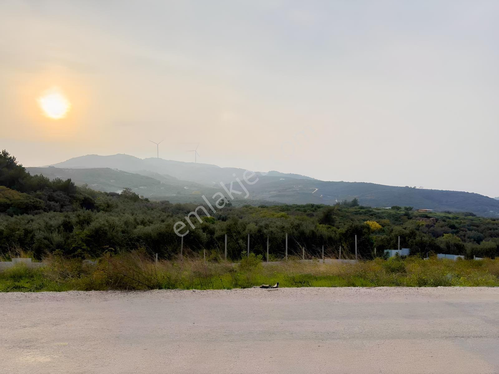 Akram'dan Halitpaşa'da Deniz Manzaralı Asfalta Cephe Arazi — fotoğraf 11
