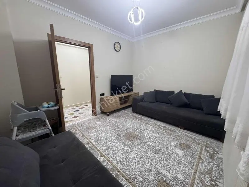 Derman'dan*ön Cephe*altı Daire*2+1*2 Balkon — fotoğraf 8