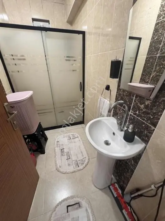 Derman'dan*ön Cephe*altı Daire*2+1*2 Balkon — fotoğraf 11