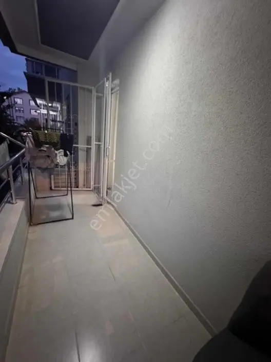 Derman'dan*ön Cephe*altı Daire*2+1*2 Balkon — fotoğraf 20
