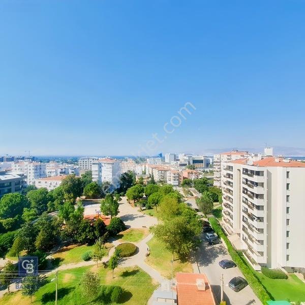 Narlıdere Ilıca'da Deniz Manzaralı 4+1 Satılık — fotoğraf 4