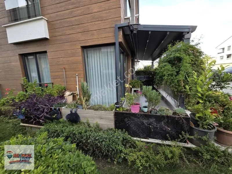Yalova Remax Akyol Loft Sitesinde Satılık 3+1 Bahçe Katı — fotoğraf 26