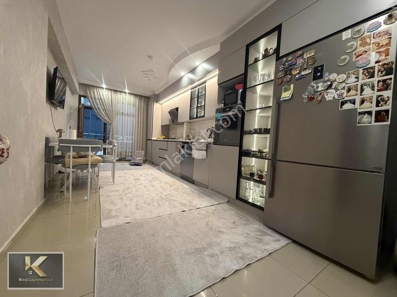 Tepeşehir Kavşağında Satılık 3+1 170 M2 Net Full Bakımlı Daire