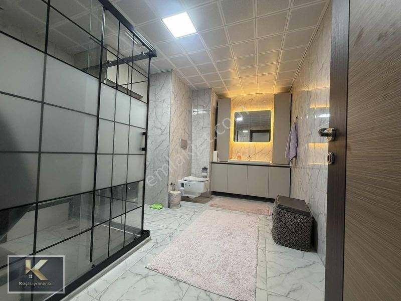 Tepeşehir Kavşağında Satılık 3+1 170 M2 Net Full Bakımlı Daire — fotoğraf 14