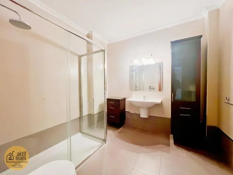 Dragos Yalı Mah.sahile 5 Dk.deniz Manzaralı Havuzlu Sitede 3+1.. — fotoğraf 27