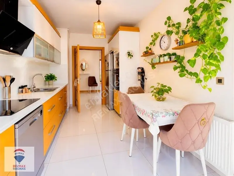 Çekmeköy Cıty Ambıance 100m² Geniş Balkonlu 2+1 Daire Satılık — fotoğraf 8