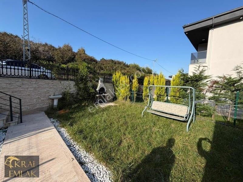 Ceneviz Villalarında Havuzlu Sitede Bahçeli Satılık Lüks Villa! — fotoğraf 2
