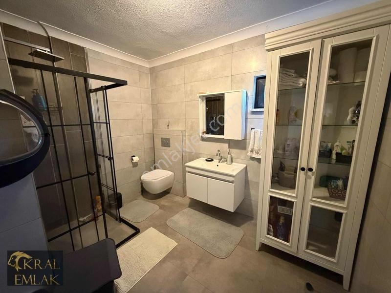Ceneviz Villalarında Havuzlu Sitede Bahçeli Satılık Lüks Villa! — fotoğraf 23