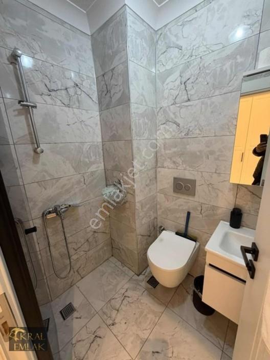 Ceneviz Villalarında Havuzlu Sitede Bahçeli Satılık Lüks Villa! — fotoğraf 28