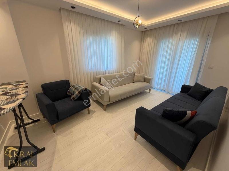 Ceneviz Villalarında Havuzlu Sitede Bahçeli Satılık Lüks Villa! — fotoğraf 30