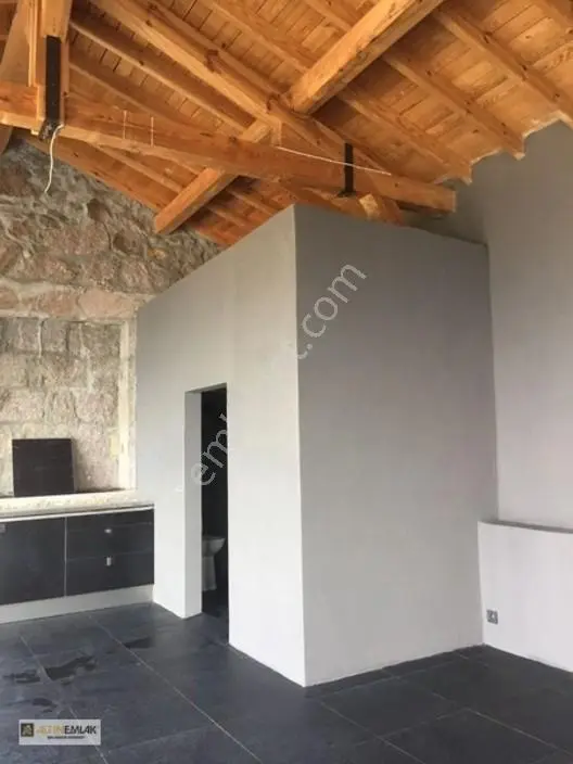 Ayvacık Kuruoba 12.042m² Deniz Ve Doğa Manzaralı Eşsiz Taş Ev — fotoğraf 10