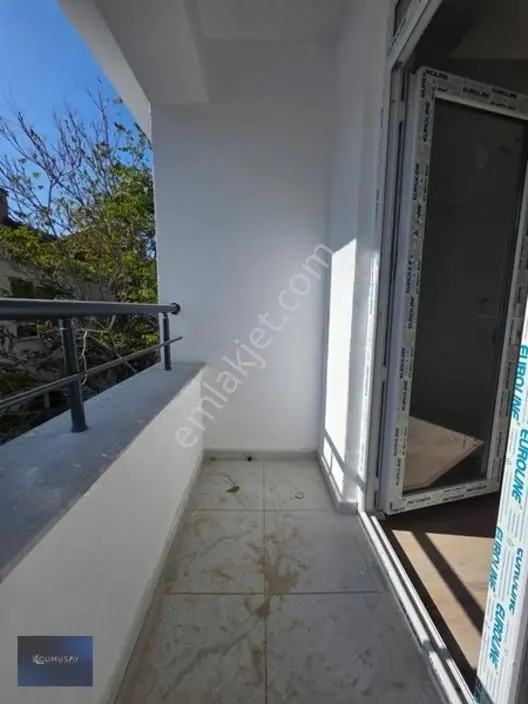 Sütlücede İstiklal Cad Yakını Yerden Isıtma Balkonlu Sıfır 1+1 — fotoğraf 10