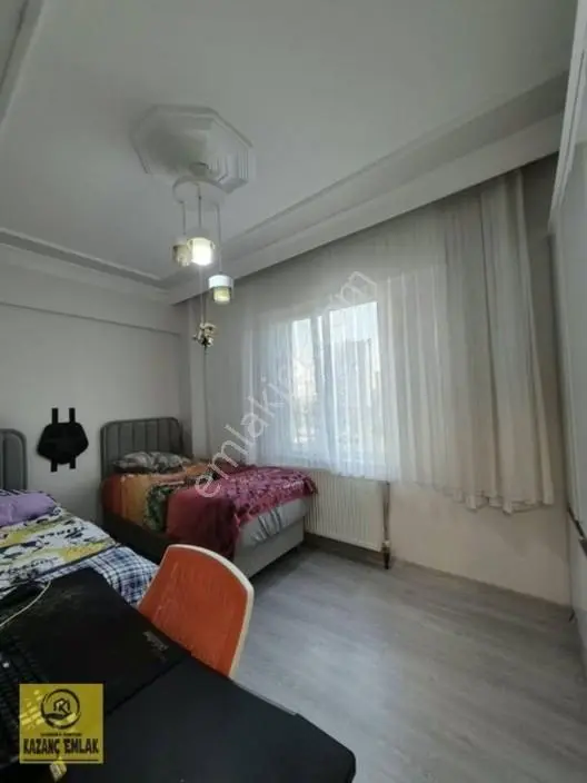 Mithatpaşa'da Cadde Üzeri Fırsat Daire — fotoğraf 17