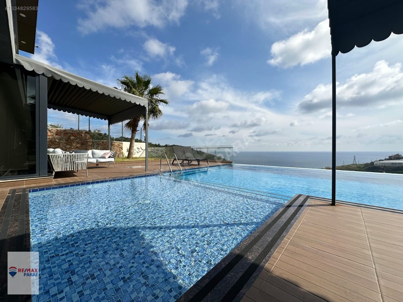 Alanya Hacımehmetlide Muhteşem Deniz Manzaralı Ultra Lüks Villa — fotoğraf 4