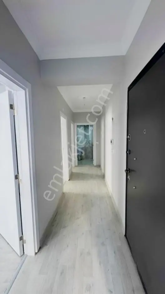Tema Emlaktan Altınova Mah Ferah Yüksek Giriş 2+1 Satılık Daire — fotoğraf 10