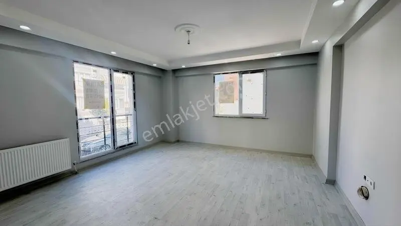 Tema Emlaktan Altınova Mah Ferah Yüksek Giriş 2+1 Satılık Daire — fotoğraf 12